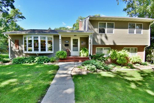800 Bryant St, Alexandria, MN, 56308-1713 | Card Image