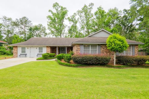 303 Breckenridge Dr, Valdosta, GA, 31605-6405 | Card Image