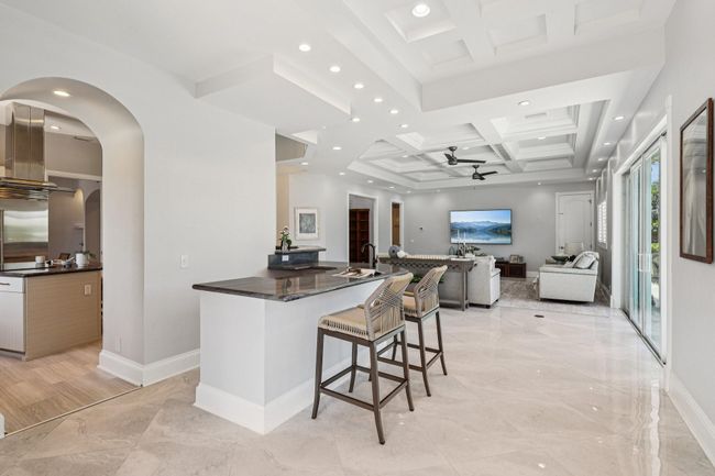 3900 Ne 23 Rd Ter, House other with 5 bedrooms, 6 bathrooms and null parking in Lighthouse Point FL | Image 9