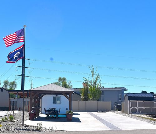 910 Whiffle Tree Dr, Thayne, WY, 83127 | Card Image