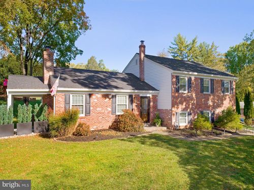 481 Red Coat Ln, WAYNE, PA, 19087-1351 | Card Image