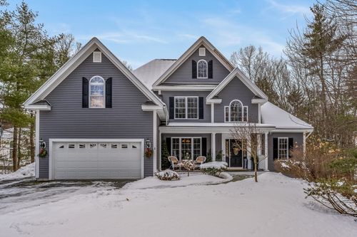 5 Briar Ct, Hooksett, NH, 03106-2527 | Card Image