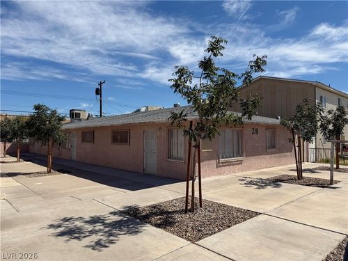 a-2111 Stewart Ave, Las Vegas, NV, 89101-4048 | Card Image