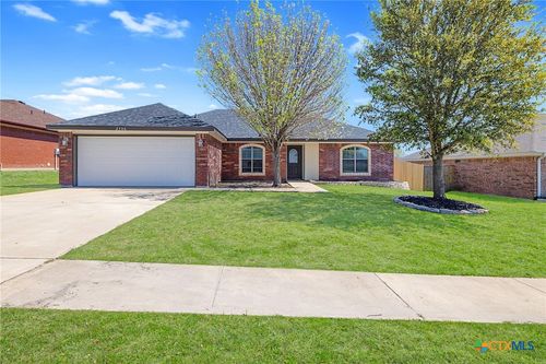 2306 Boyd Dr, Copperas Cove, TX, 76522-7526 | Card Image