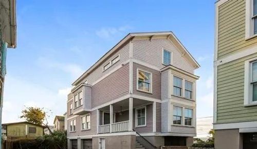 b-111 America St, Charleston, SC, 29403-5034 | Card Image