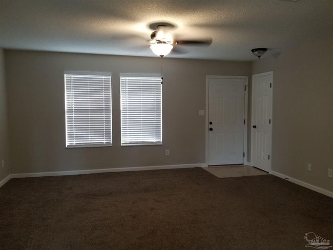 4209 N Island Rd, House other with 3 bedrooms, 2 bathrooms and null parking in Pace FL | Image 5