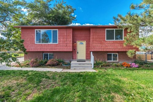 360 Belaire Cir, Grantsville, UT, 84029-9638 | Card Image