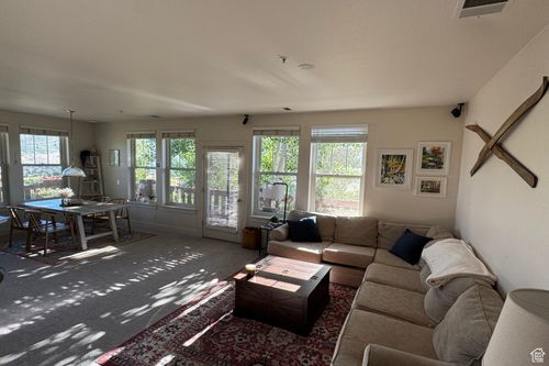 apt-s24-8041 Gambel Dr, Park City, UT, 84098-4691 | Card Image