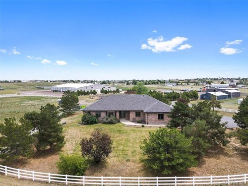 1050 S Manila Rd, Bennett, CO, 80102-8725 | Card Image