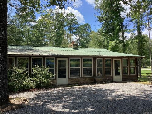 123 Suckles Lake, Cabin 19, Prescott, AR, 71857 | Card Image