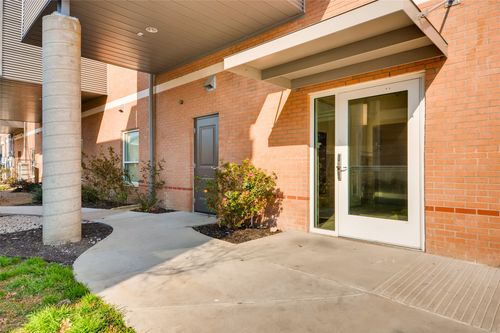 407-928 Travis Ave, Fort Worth, TX, 76104-3191 | Card Image