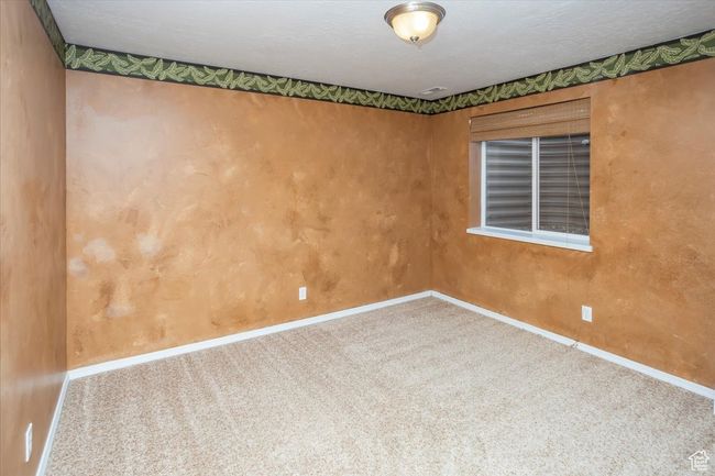 3434 4525, House other with 6 bedrooms, 3 bathrooms and 4 parking in West Haven UT | Image 27