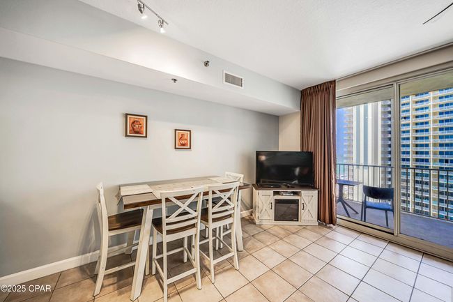 UNIT-1125 - 9900 S Thomas Dr, Condo with 1 bedrooms, 2 bathrooms and null parking in Panama City Beach FL | Image 27