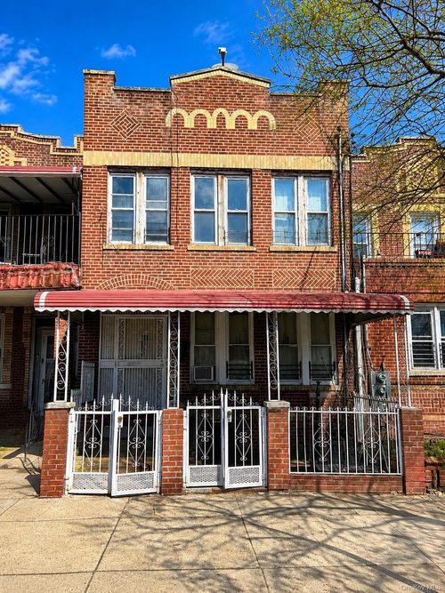 1253 Blake Ave, Brooklyn, NY, 11208-3918 | Card Image