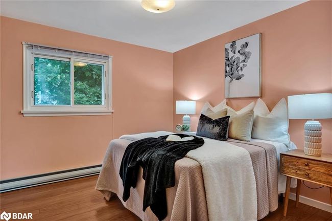 28 Bond St E, House other with 3 bedrooms, 2 bathrooms and 2 parking in Fenelon Falls ON | Image 21