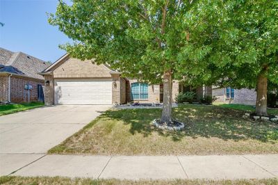 916 Monticello Drive, House other with 3 bedrooms, 2 bathrooms and null parking in Burleson TX | Image 3