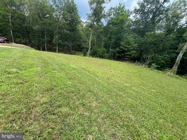 853 Janes Way, House other with 4 bedrooms, 2 bathrooms and null parking in HIGH VIEW WV | Image 23