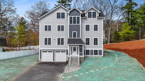 24 Marion St, Walpole, MA, 02081 | Card Image