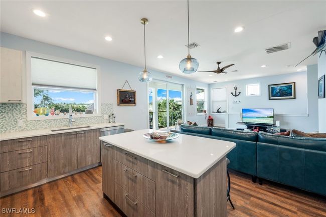 Studio Kitchen | Image 4