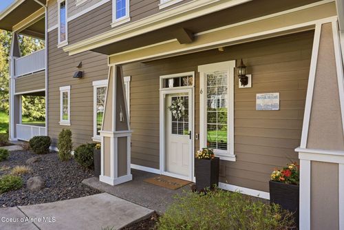 6-4449 Greenchain Loop, Coeur D Alene, ID, 83814-5282 | Card Image