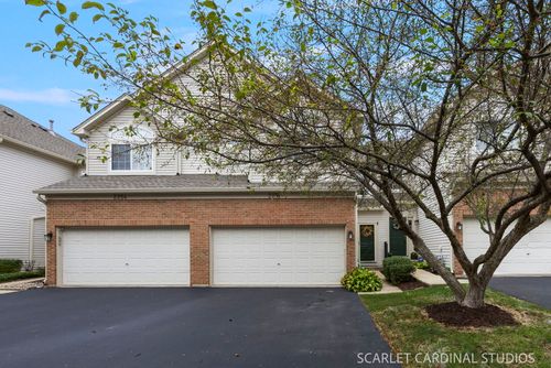 2256 Stoughton Dr, Aurora, IL, 60502-6246 | Card Image
