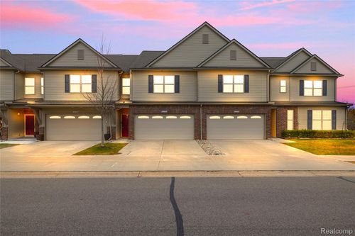 23116 Clarewood St, Macomb, MI, 48042-4826 | Card Image