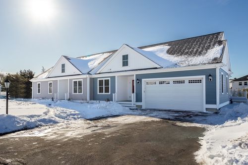 0-4 Hayley Cir, Rochester, MA, 02770-1628 | Card Image