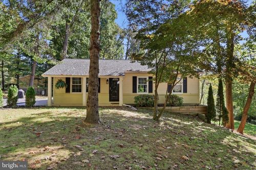 5514 Carol Ln, STEWARTSTOWN, PA, 17363-9457 | Card Image