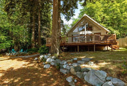 1229 Rickover Dr, Coupeville, WA, 98239-4100 | Card Image