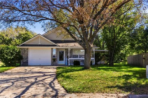 1113 Sw Blue Branch Dr, Grain Valley, MO, 64029-9084 | Card Image