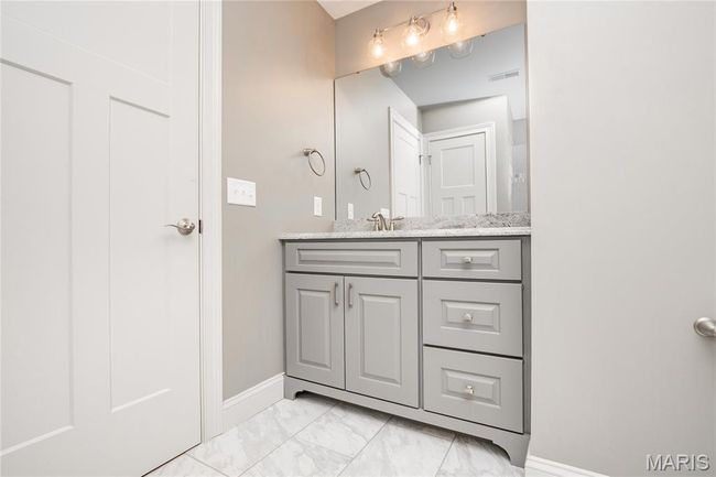 Upstairs hall full bath vanity | Image 33