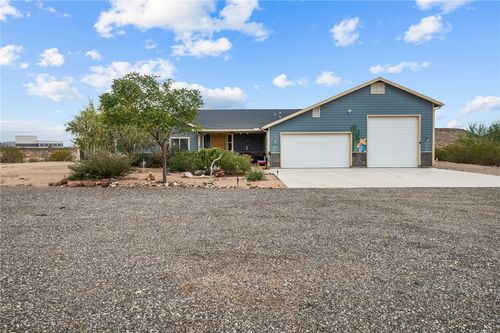 3410 W Rancho Rd, Golden Valley, AZ, 86413-7691 | Card Image
