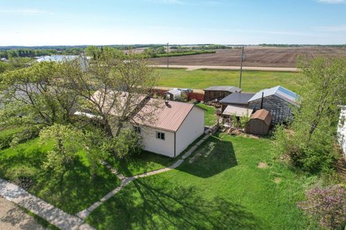 180 1 Street South, Edberg, AB, T0B0G4 | Card Image