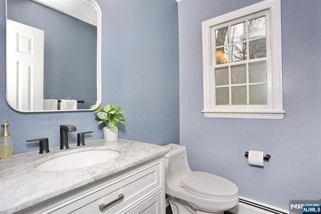 37 Osborne Ct, House other with 4 bedrooms, 3 bathrooms and null parking in Mahwah NJ | Image 19
