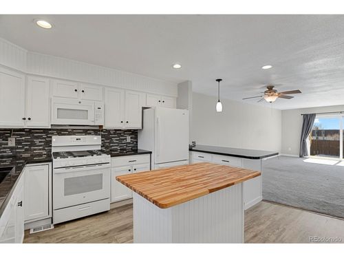 apt-a-6487 Quail St, Arvada, CO, 80004-2668 | Card Image