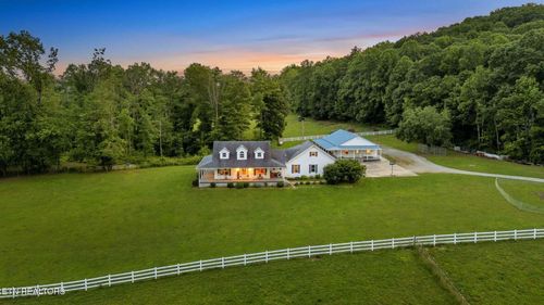 596 Clifty Creek Rd, Oakdale, TN, 37829-2314 | Card Image