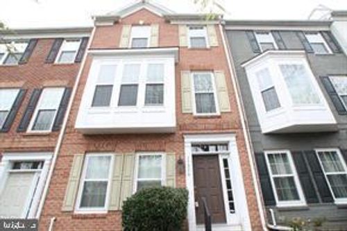 11516 Clermont Ave, Garrett Park, MD, 20896 | Card Image