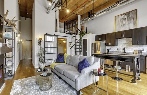 apt-463-1350 Rosa L Parks Blvd, Nashville, TN, 37208-2689 | Card Image