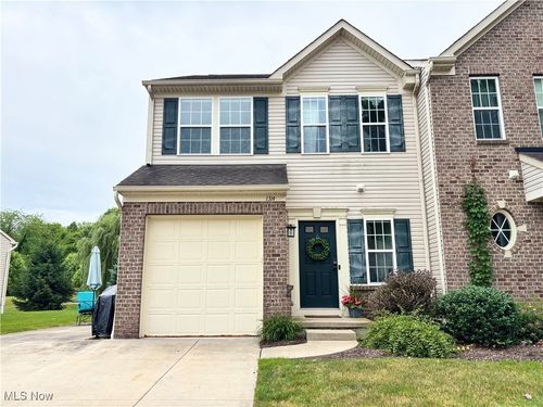 1314 Wellingshire Cir, Cuyahoga Falls, OH, 44221-5186 | Card Image
