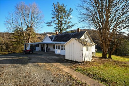 36189 Harriettsville Rd, Lower Salem, OH, 45745-9413 | Card Image