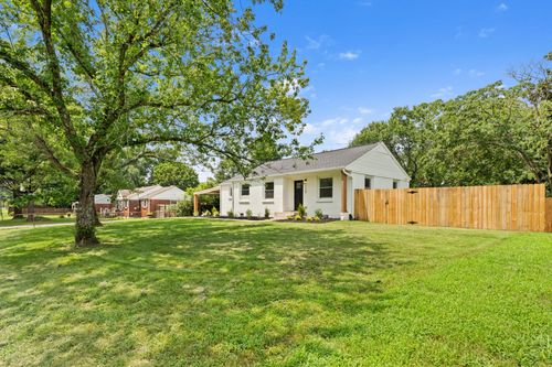 728 Evergreen Trl, Madison, TN, 37115-5450 | Card Image