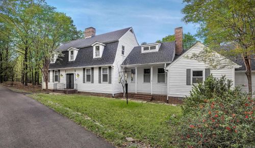 19820 Spillway Rd, Roland, AR, 72135-9605 | Card Image