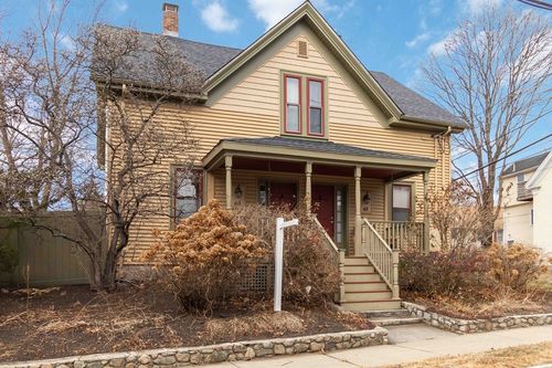 63-63 Pond St, Natick, MA, 01760-4434 | Card Image