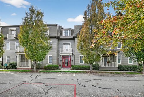 15-3a-15 Cropsey St, Warwick, NY, 10990-5510 | Card Image