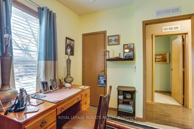 35 - 33 Pitt St, Home with 3 bedrooms, 2 bathrooms and 2 parking in Port Burwell ON | Image 25