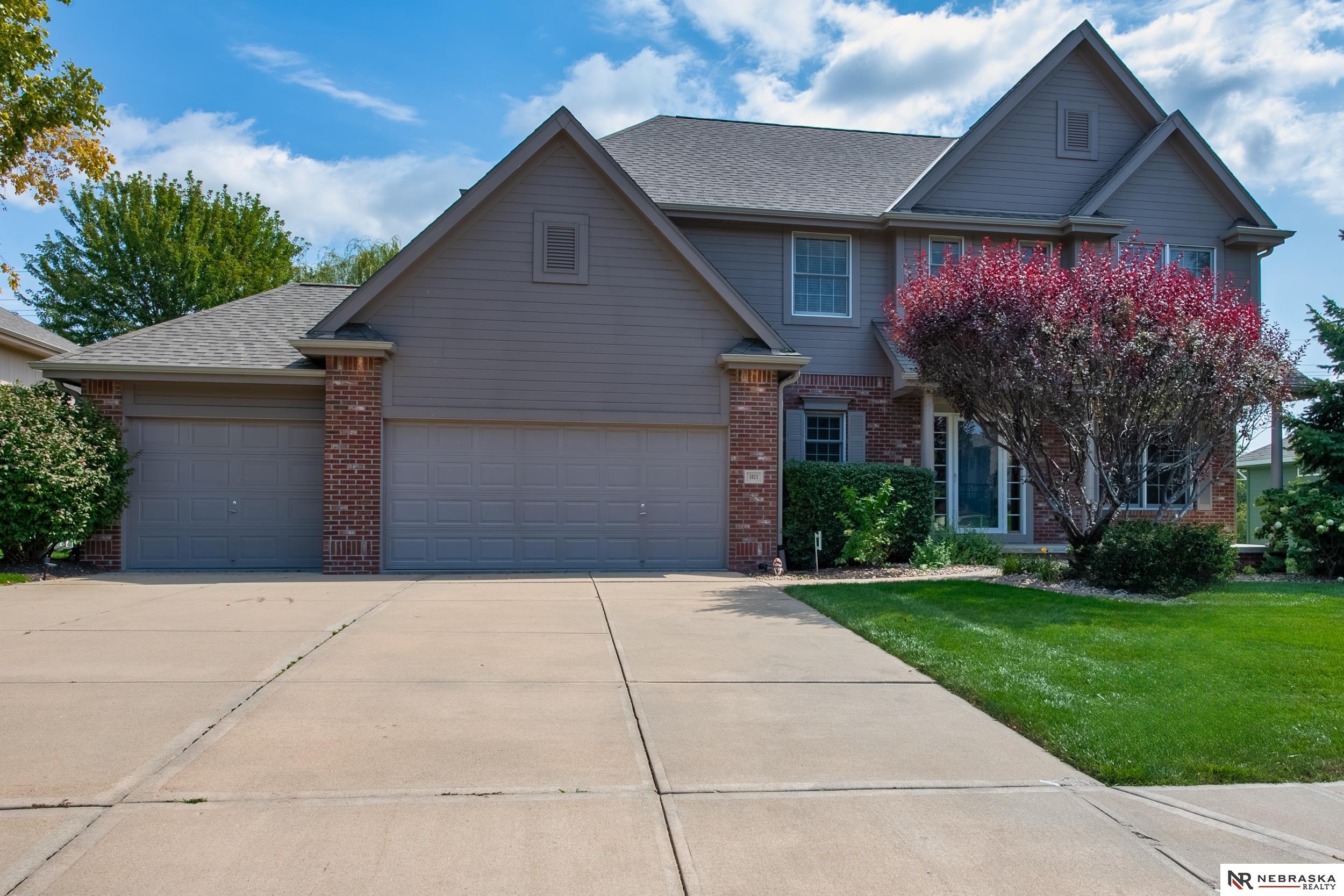 181st St, Omaha, NE 68130