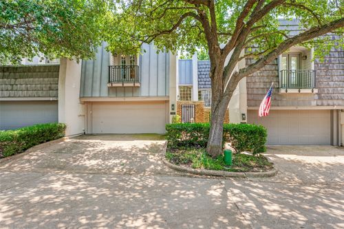 4242 Tomberra Way, Dallas, TX, 75220-5051 | Card Image