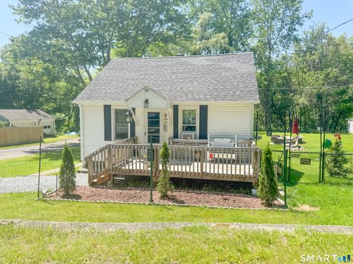 36 Jennings St, Norwich, CT, 06360-3018 | Card Image