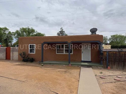 3008 Wilson Place Ne, Albuquerque, NM, 87106 | Card Image