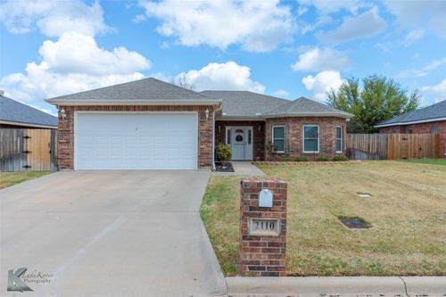 2110 Old Ironsides Rd, Abilene, TX, 79601-4763 | Card Image
